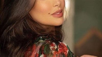 ردت الفنانة المصرية ياسمين صبري على الشائعات التي انتشرت خلال الساعات القليلة الماضية عبر مواقع التواصل الاجتماعي حول زواجها السري.