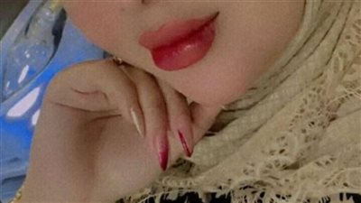 روايه كانت الحاجه سميره تجلس بجانب ابنتها_ روايه حياه بقلم اميره رمضان