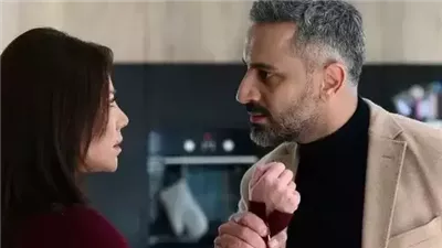 كيف مرقت علينا كلن.. ملاحظة غريبة في مسلسل « الخائڼ » محا انتبه ئلها أبدااا.. لو ركزتوا هتعرفوها