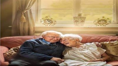 زوجة تكشف لزوجها سرأ بعد 60 عام