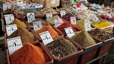 في دمشق…يقول أحدهم: ماټ عـلـي البزورية لأشتري (بهارات)…