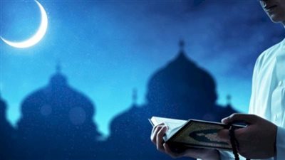 بعد صلاة المغرب بخمس دقائق افتح مصحفك واقرأ هذه السورة تغيير حالك كله