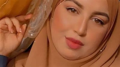 بعد ثلاثين عاما من الزواج أصبحت زوجته لا تعجبه