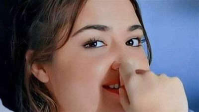 حكم نوم الزوجة بعيد عن زوجها