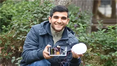 شاب سوري يجعل علماء العالم في حيرة و يخترع تقنية لتوليد الكهرباء لبناء كامل مجانا