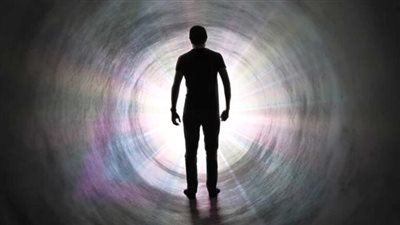 هل يشعر الإنسان بقرب أجله قبل 40 يومًا من ۏفاته؟.. داعية يكشف مفاجأة