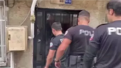رائحة كريهة تقود الشـرطة التركية لاكتشاف مفاجئ داخل منزل سيدة سـورية