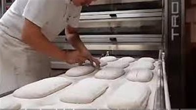 قصة شب بشتغل في مخبز