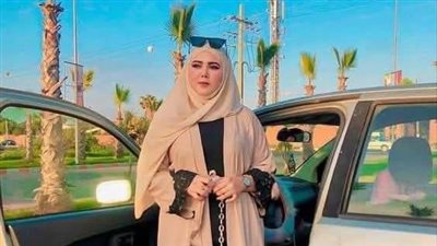 انا سيدة أبلغ من العمر 50 عاماً
