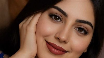 الفاتنة الصغيره