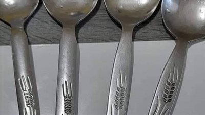‎ ملاعق وشوك السنابل