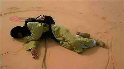 وأخيراً تم حل اللغز.. لماذا رسم دائرة ووضع العصا تحت جسده قبل أن ينام؟..