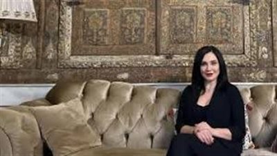 غرفة نومها من عالم آخر الكاميرا تدخل قصر سلاف فواخرجي لأول مرة