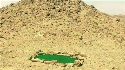 قبر السيدة آمنة بنت وهب في الابواء