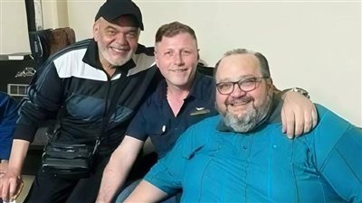 سيفاجـئك شكل الفنان الشهير بشخصية ” انا هاني مو حيالله “